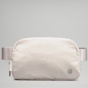 NEW EVERYWHERE BELT BAG IN OPAL WHITE